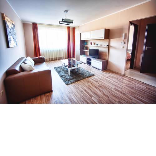 Zafír Apartmanház