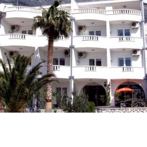 Zaja Apartments