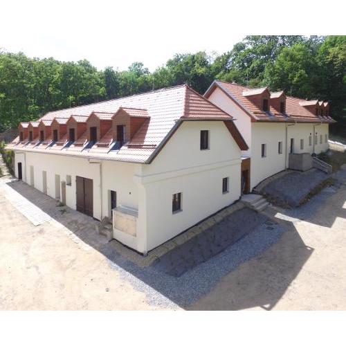 Zámek Castle Račice - Podzámčí Undercastle