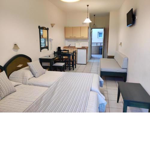 Zannis Hotel