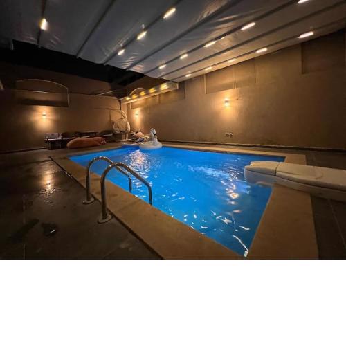 Zayed House & Pool Ⓡ (Coverable Swimming Pool)