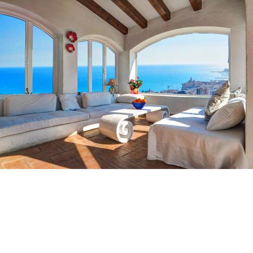 Zen Villa with Amazing Seaview by Hello Homes Sitges