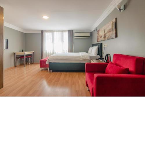 Zendy Suite Hotel