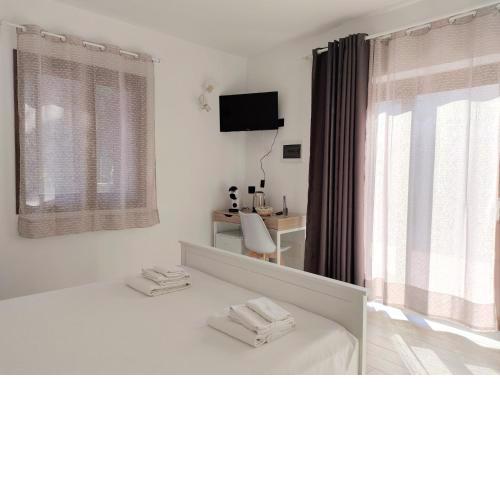 Zenia Rooms