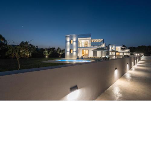 Zenith White Elegant Villa 2