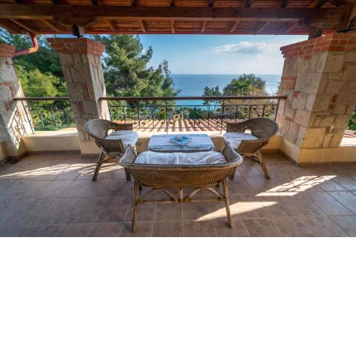 Zennova #18 Villa Afytos Sea-cret
