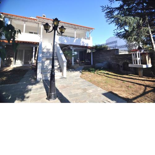 Zennova #41 Trikorfo Cottage