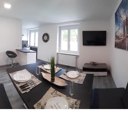 Zentral Laura Apartment