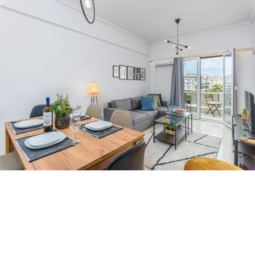 Zeus 2-Bedroom Apartment in Athens