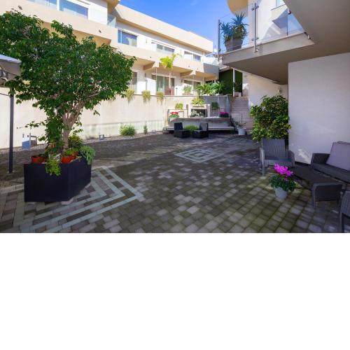 Zeus Hotel - Aparthotel - Meeting & Congress