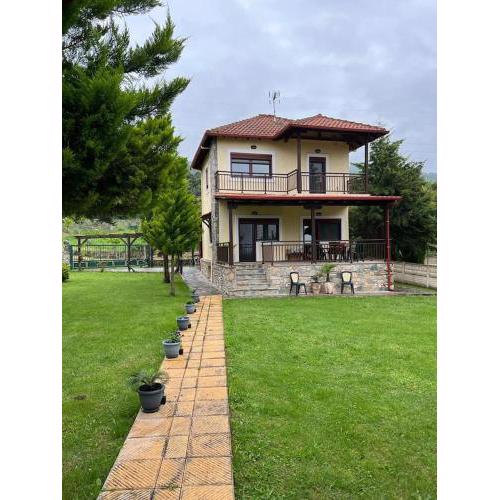 ZEUS Viewpoint Villa: Three floors of beauty