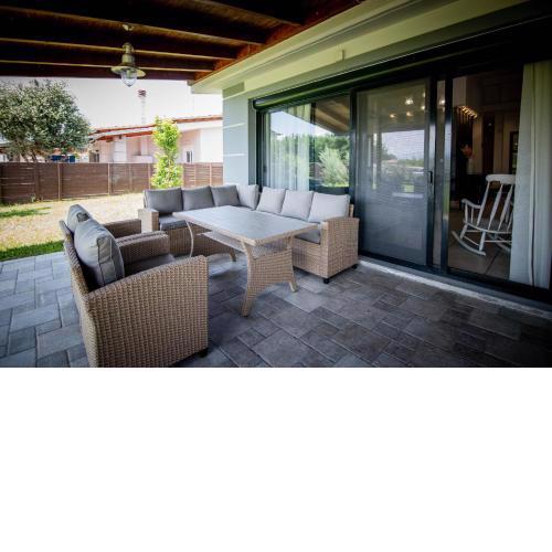 ZeusPlace Villa Familia katerini