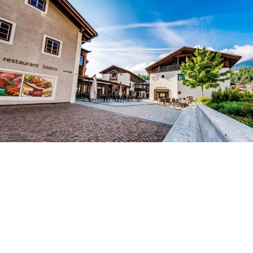 Zin Senfter Residence