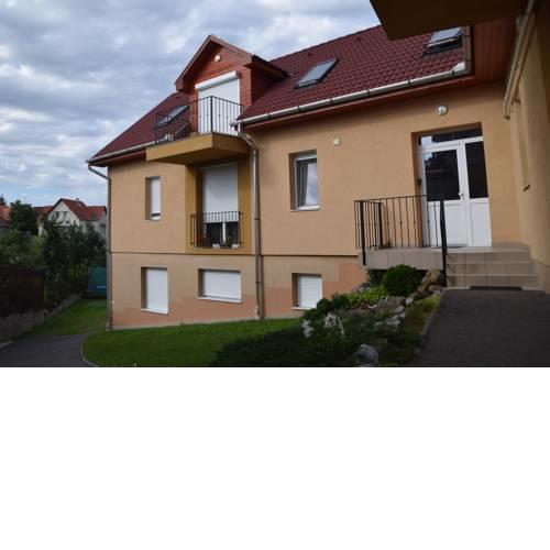 Zita Apartman