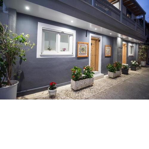Ziv Boutique Apartments Lefkada Town Square Apt 8-13