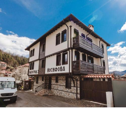 Zlatograd 2 Iosifova Guest House