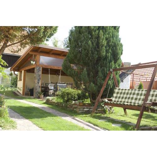 Žltý domček - Apartmán Švábovce
