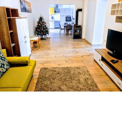 Zoe Apartment