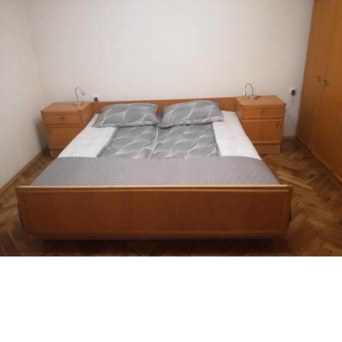 Zora Apartmant