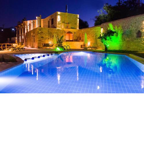 Zouridi Villa with Pool, Ping Pong, Children's Area & BBQ!