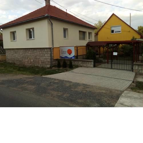 Zsuzsa apartman