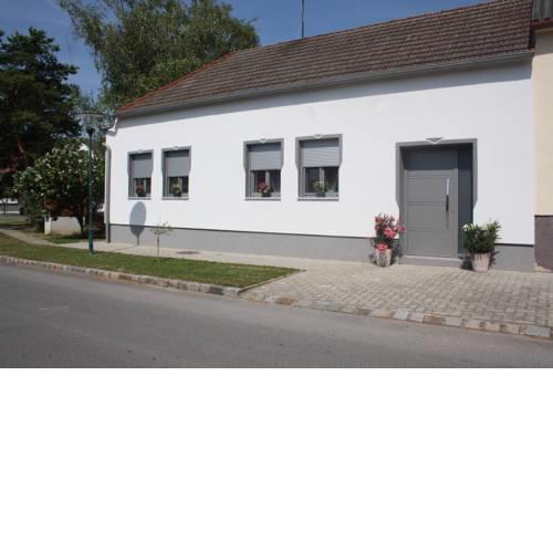 Zur Weinlaube
