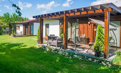 Beskydy v štýlovom apartmáne v Campingu Rožnov pod Radhoštěm s raňajkami a bohatým športovými možnosťami