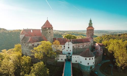 Burgenland v zámockom Burghoteli Schlaining s raňajkami a drinkom + vstupenky na hrad, degustácia a zľavy
