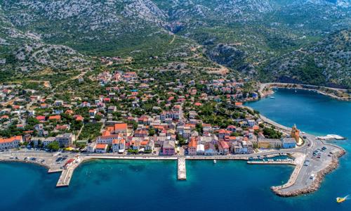 Chorvátsko: Letovisko Karlobag len 400 m od pláže v Magdalena Apartments pre 4 či 6 osôb + gril na zapožičanie