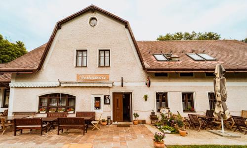 Dovolenka v Krkonošskom národnom parku v Penzióne Vápenka *** s polpenziou, saunou a vírivkou + herňa pre deti