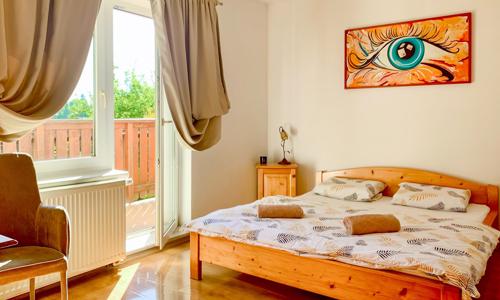 Dovolenka vo Vysokých Tatrách: Poprad v Penzióne Aqualand s raňajkami + relax v saune, včelia terapia a zľavy