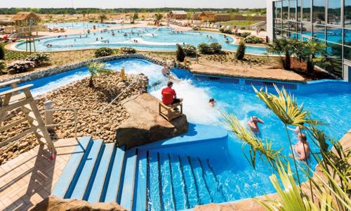 Exotický aquapark Tropical Islands pri Berlíne s neobmedzeným vstupom do bazénov a na atrakcie + pobyt v stane