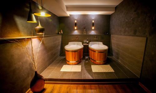 Južné Čechy: LH Hotel Dvořák Tábor **** s raňajkami/polpenziou, wellness a zľavou na parkovanie a kúpeľ