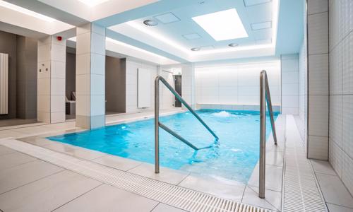 Karlove Vary: 4* ASTORIA Hotel & Medical Spa s bazénom, saunami, až 8 procedúrami a polpenziou + dieťa zdarma