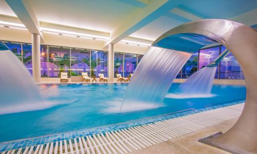 Karlove Vary: luxusný Hotel Savoy Westend ***** s raňajkami/polpenziou, wellness s bazénom + minerálny kúpeľ