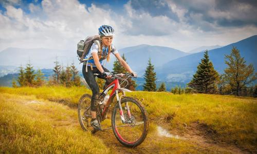 Krušné hory: Hotel Boží Dar - Excalibur *** s polpenziou, vstupom do múzea a radom výhod pre cyklistov
