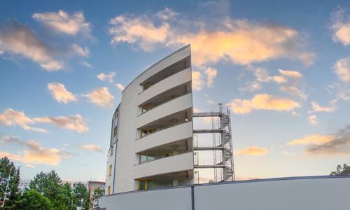 Liberec (nielen) pre športovcov: Hotel Arena *** so širokým športovým vyžitím, vonkajšou posilňovňou + raňajky