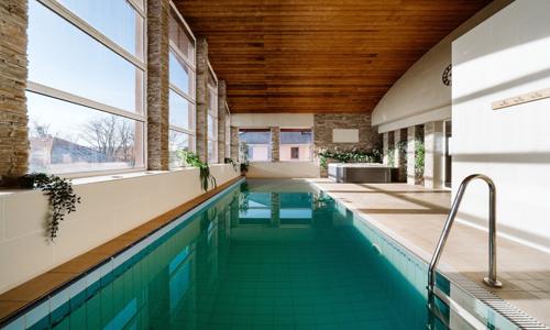 Maďarsko: Kúpele Győr v Hoteli Garzon Plaza **** s raňajkami a neobmedzeným wellness (bazén, vírivka, sauna)