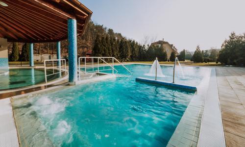 Maďarsko pri kúpeľoch v Thermal Park Hotel Egerszalók **** s termálnymi bazénmi, saunami, polpenziou + bicykle
