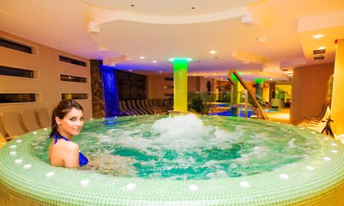 Maďarsko priamo pri jazere Velence: Vital Hotel Nautis ****+ s dvojposchodovým wellness a polpenziou