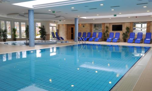 Maďarsko: Szolnok v 4* Garden Hoteli Wellness & Konferencia s polpenziou a wellness neobmedzene s 3 bazénmi