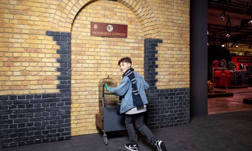 Magický svet Harryho Pottera v Mníchove: Hotel Moxy München Messe **** s raňajkami formou bufetu a vstupenkami