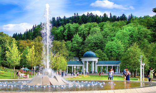 Mariánské Lázně v blízkosti centra v B&B Hoteli Volčík s kontinentálnymi raňajkami a 1x štvorchodovou večerou