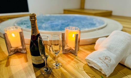 Mladá Boleslav: Relax v Hoteli Hejtmanka s raňajkami formou bufetu + privátny vstup do wellness a fľaša sektu