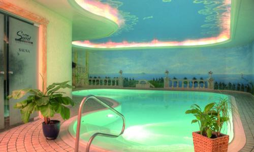 Nemecko: Pobyt v 4* SEETELHOTEL Ostseehoteli Ahlbeck priamo pri Baltskom mori s raňajkami a bazénom + 3 sauny