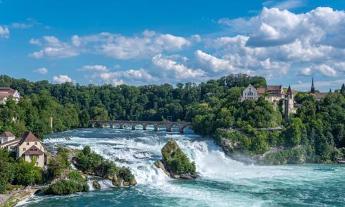 Nemecko pri Švajčiarsku a najväčších vodopádov v Európe: 4* Best Western Hotel Lamm s raňajkami + výlet/sauny