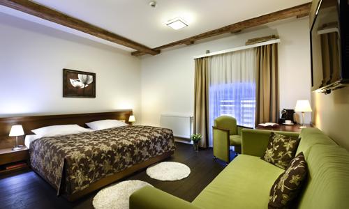 Orlické hory: Hotel Chateau Orlice **** s privátnym wellness centrom (vírivka, sauna), zľavami a polpenziou