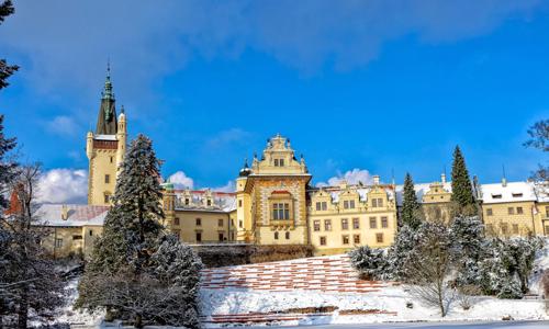 Pension Coloseum pri Průhonickom zámku a neďaleko Prahy s raňajkami + zľava na vstup do Aquapalace Čestlice