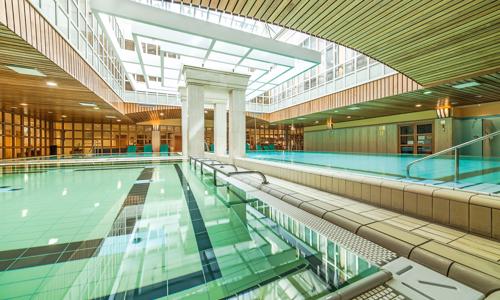 Pobyt v historickej Budapešti: 4* The Aquincum Hotel s termálnymi bazénmi a polpenziou + dieťa zdarma