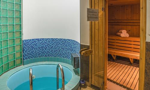 Pobyt v Krakove: Hotel Sympozjum & SPA **** s polpenziou, odpočinkom v saune a pri procedúre + dieťa zdarma